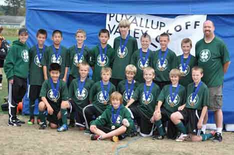 The Northshore Select Soccer boys U13 Celtic traveled down to Puyallup over Labor Day Weekend and took home the championship in the B-U13 division. Playing against select teams from Mercer Island