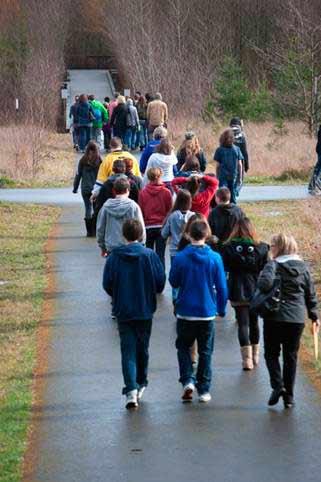 Eisenhower Middle School students enjoy a tour of the wetlands of the UW-Bothell campus.