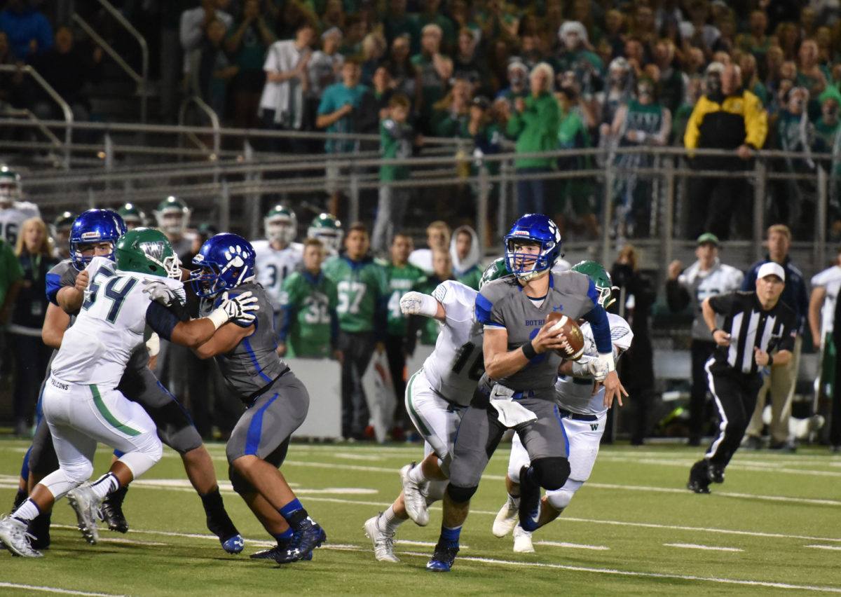 Woodinville defense smothers Bothell’s high-octane offense, beats ...